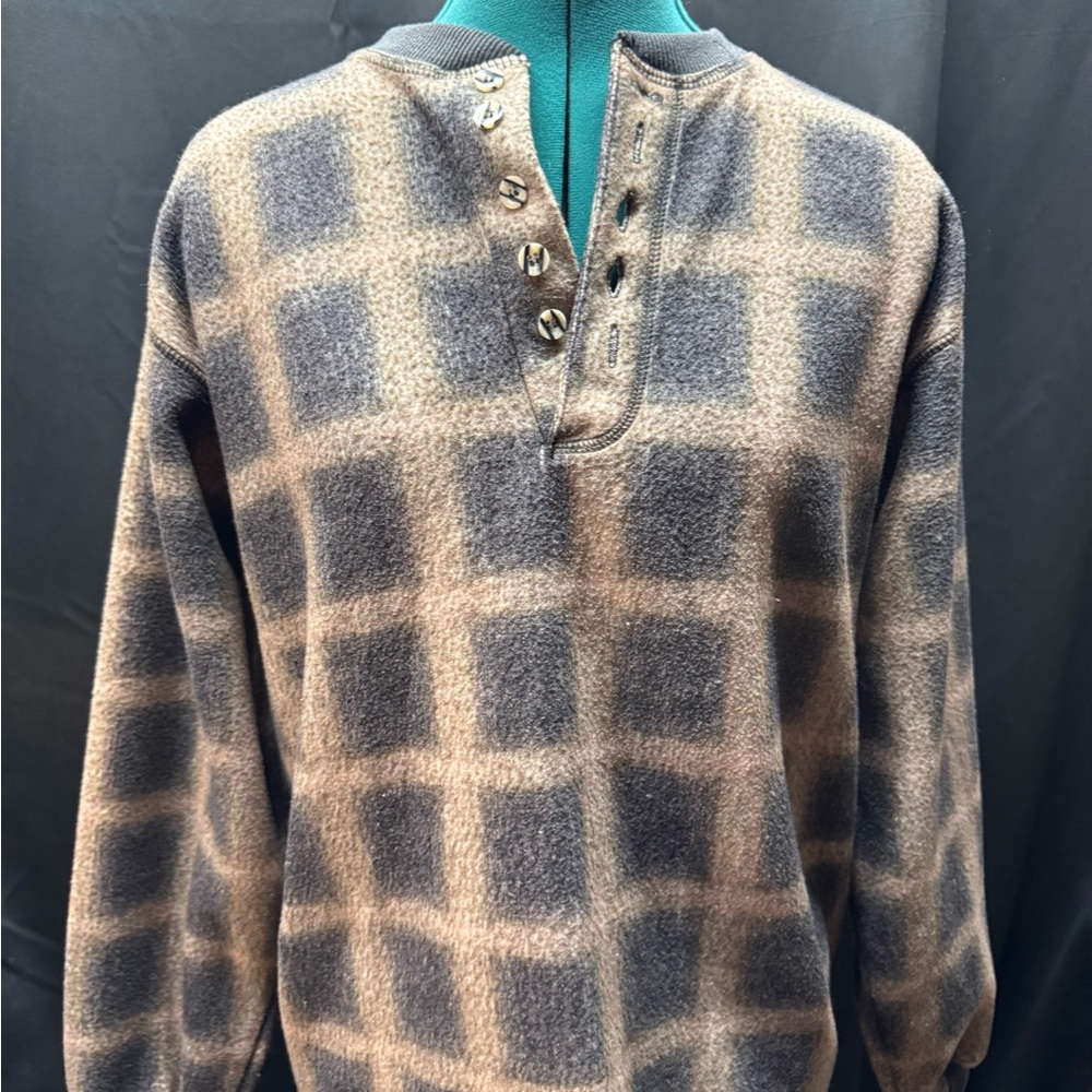Northwest Tan and Gray Checkered Crewneck Sweater